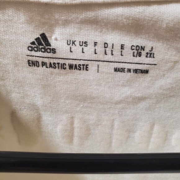 Adidas X Donovan Spida Mitchell 8 Bit Pixel Video game T shirt Cavaliers - Picture 4 of 5